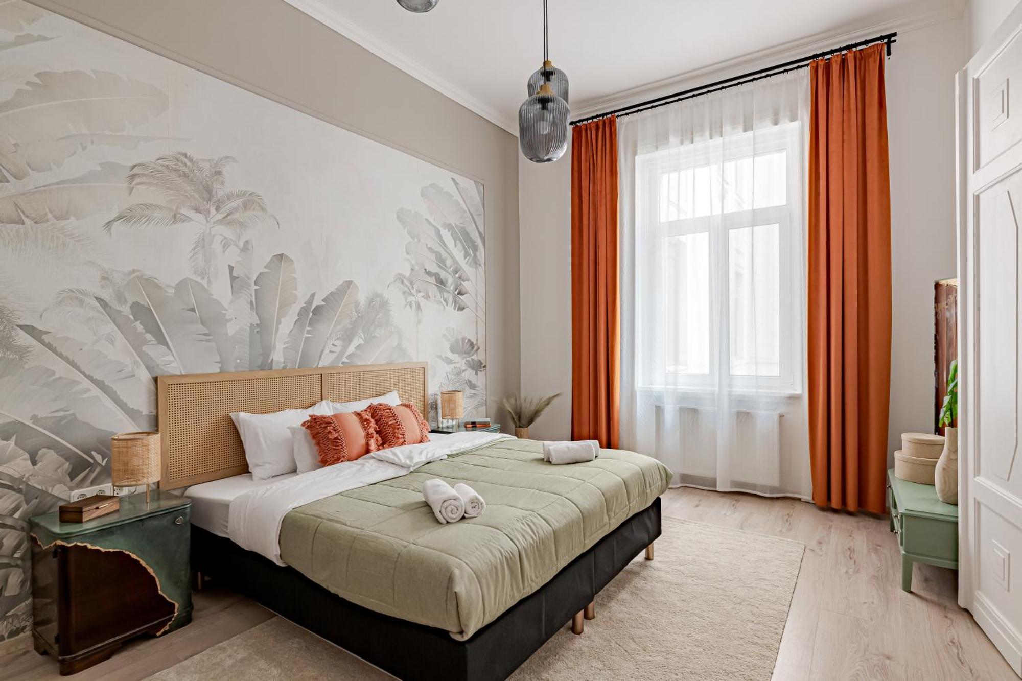 Jungle Aesthetics Downtown Apartman Aircon And Garage Parking Budapesta Exterior foto